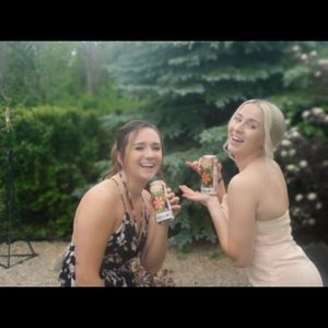 Meet your Posher, Briana